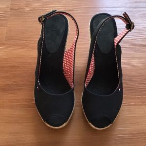 NWOT Tommy Hilfiger Wedge Heels. Size 7.5